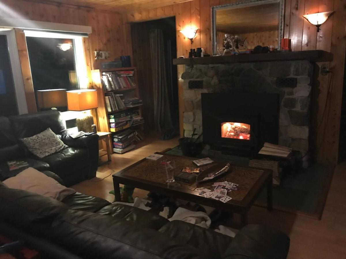 Lakefront Hope Lodge Miller Lake Экстерьер фото